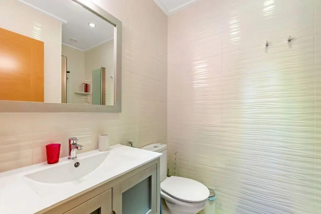 Bathroom in penthouse for sale in Pilar de La Horadada