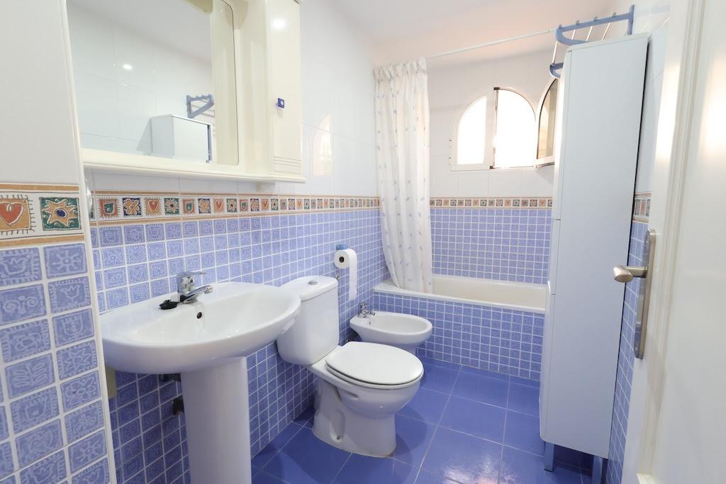 Garden in apartment for sale in Orihuela Costa