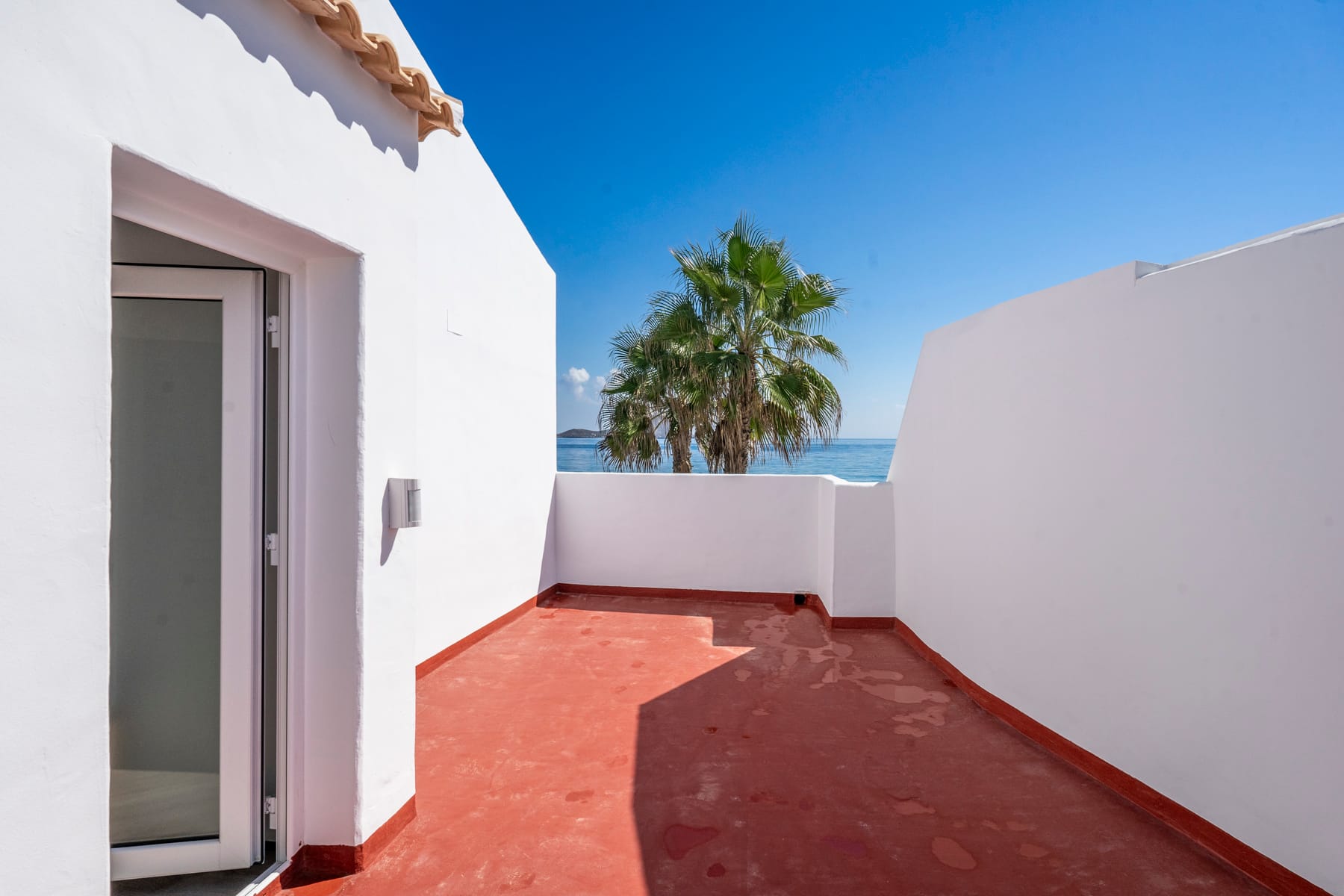 Garden in villa for sale in La Manga del Mar Menor