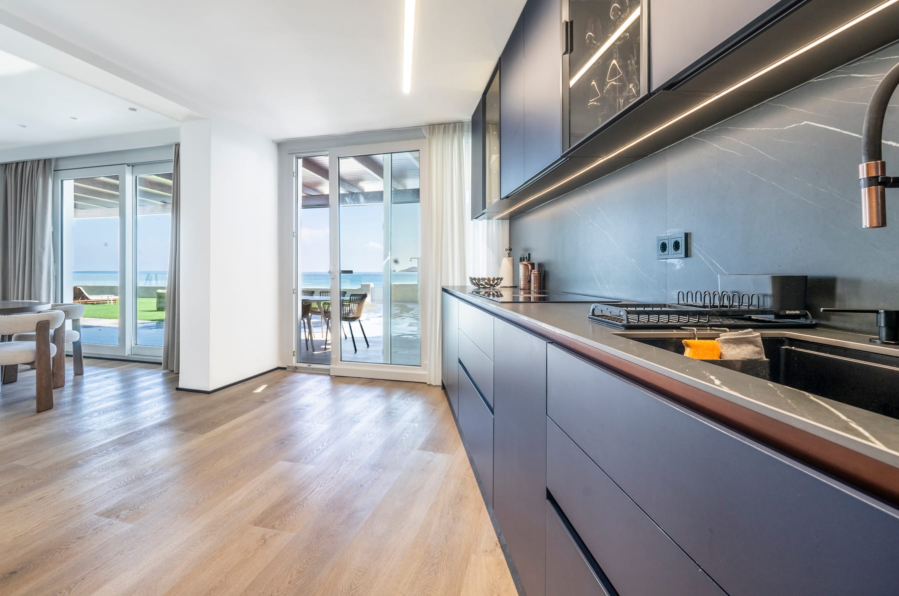 Living room in villa for sale in La Manga del Mar Menor