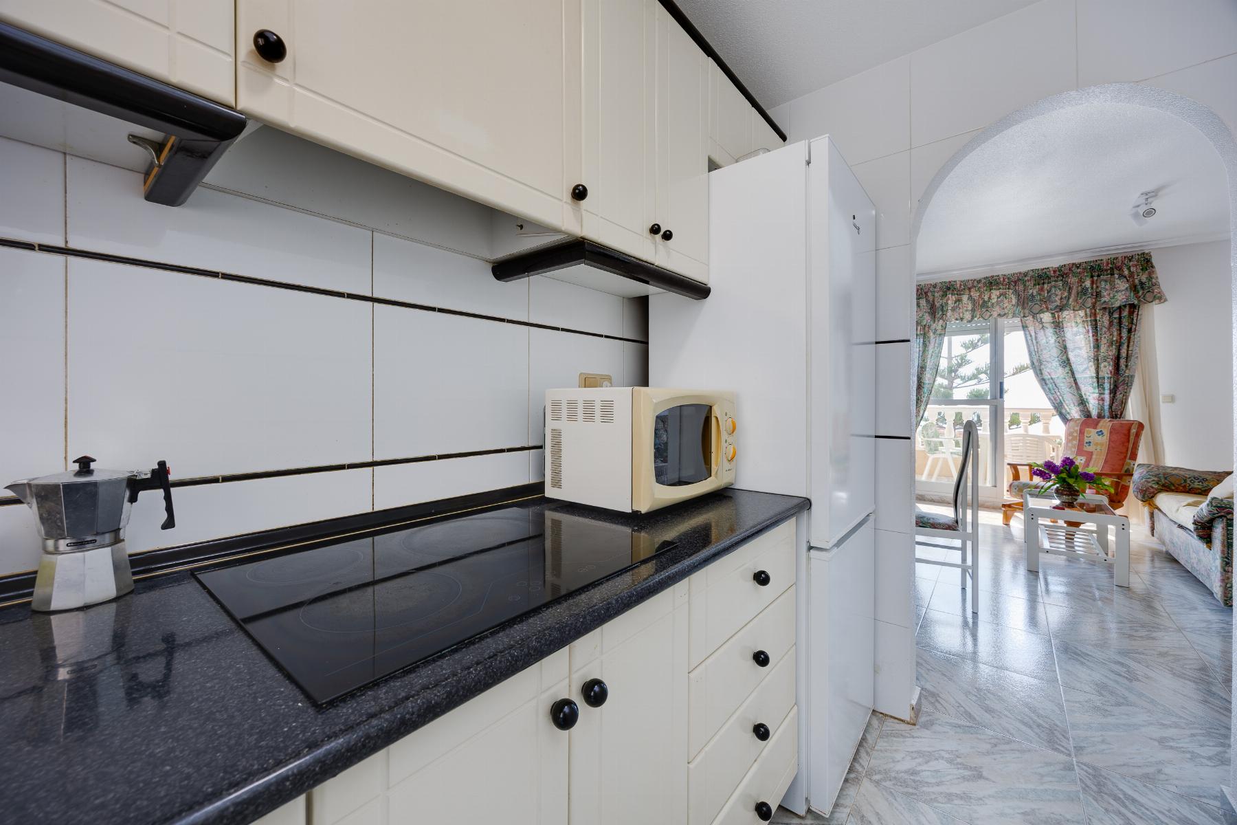 Kitchen in apartment for sale in Torrevieja