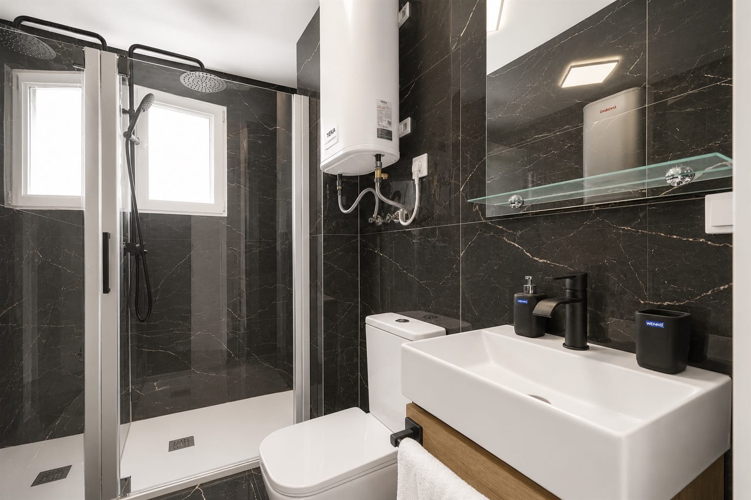 Kitchen in apartment for sale in Torrevieja