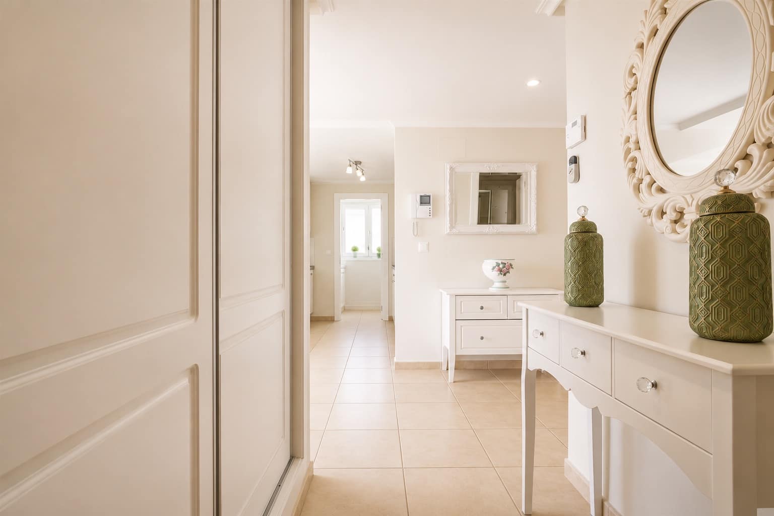 Pool area in apartment for sale in Altaona Golf and Country Club