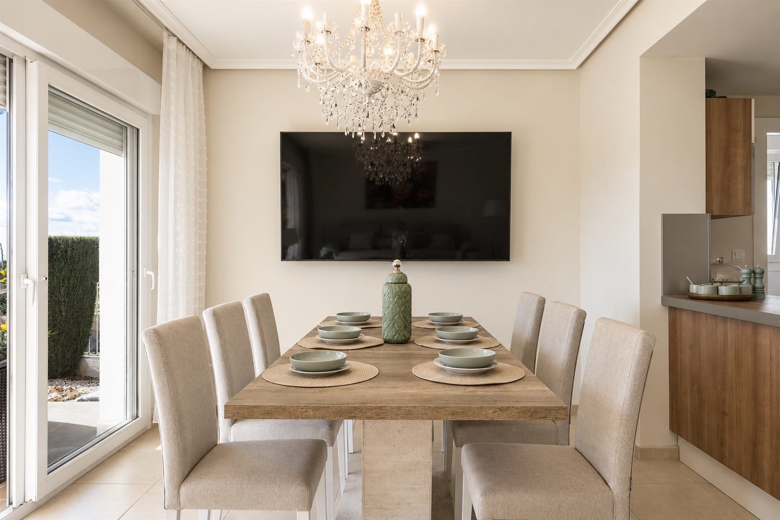 Dining area in apartment for sale in Altaona Golf and Country Club
