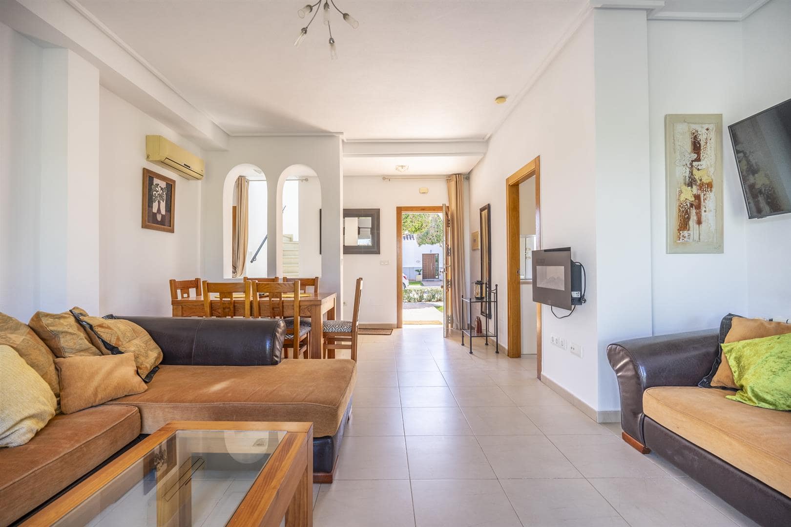 Exterior view in villa for sale in La Torre Golf Resort