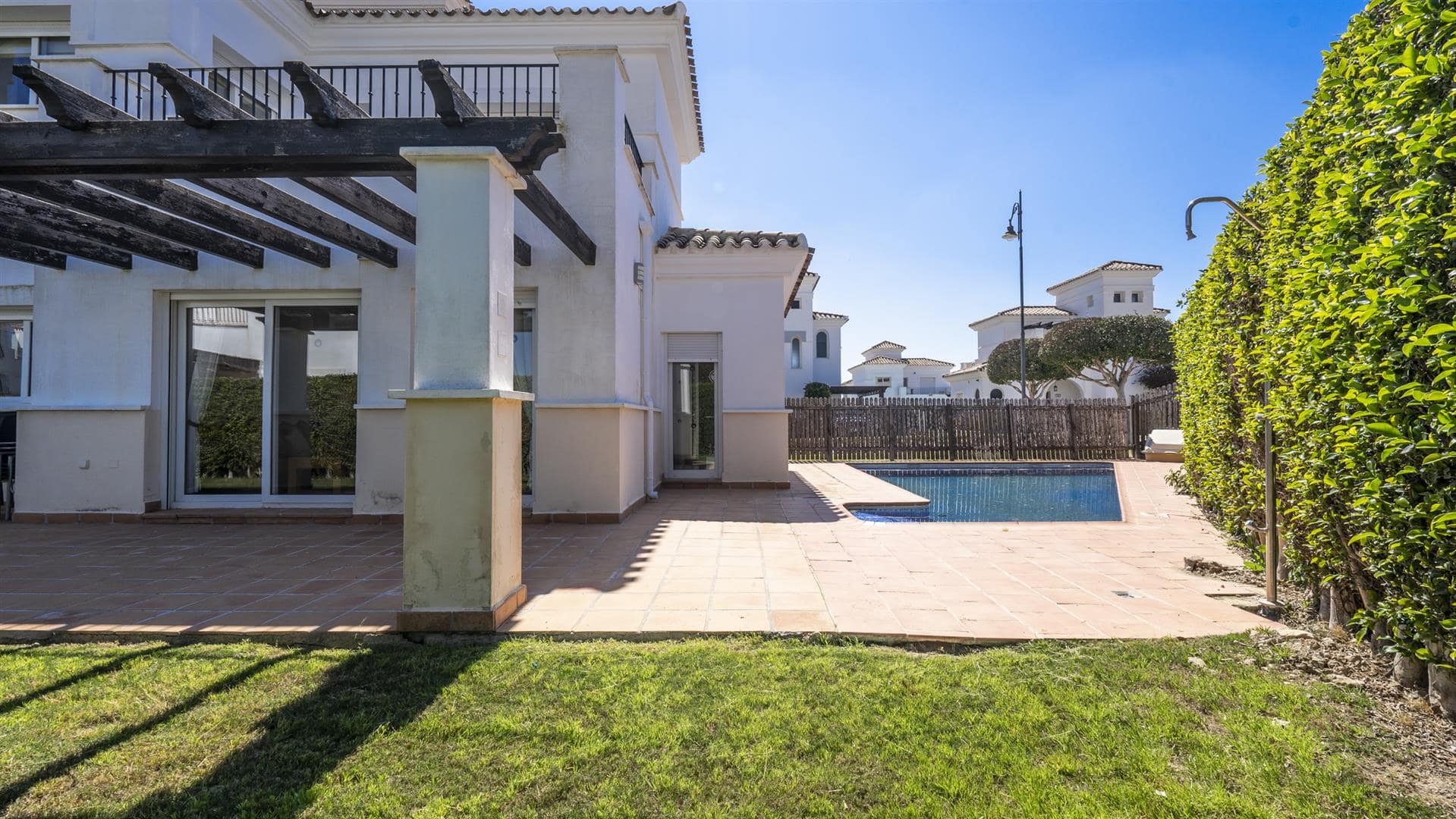 Garden in villa for sale in La Torre Golf Resort