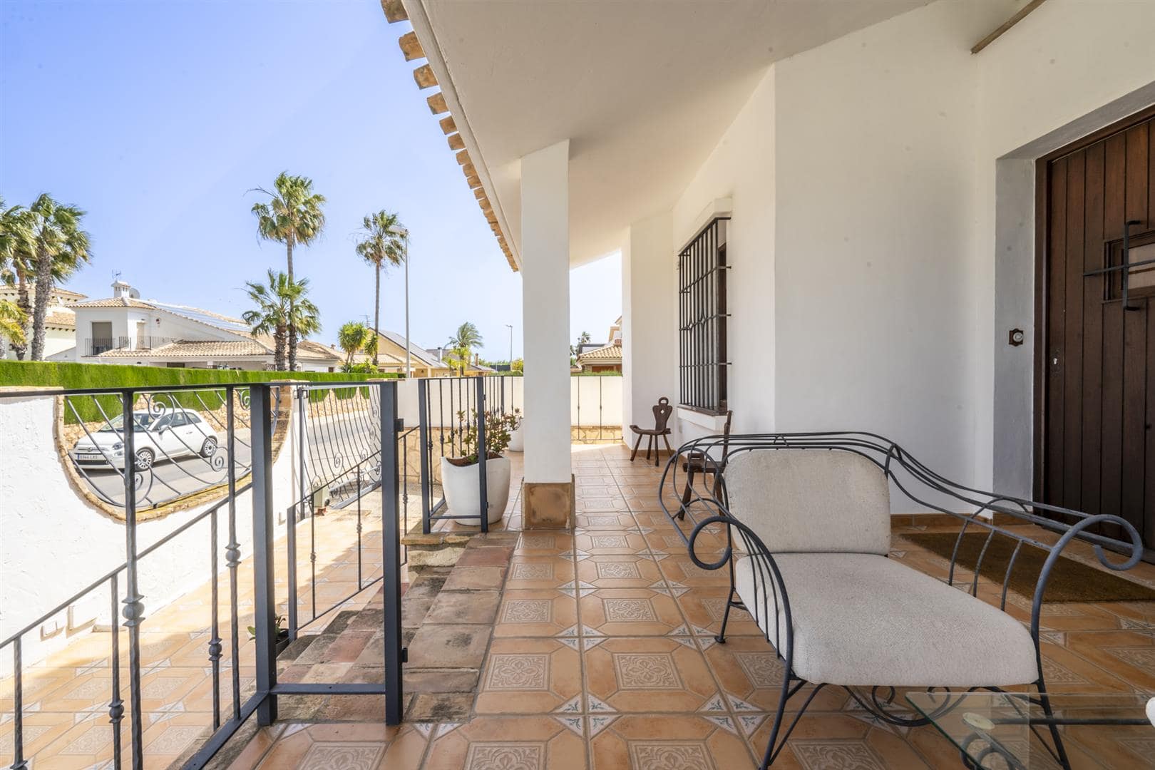 Bedroom in villa for sale in Santiago de la Ribera