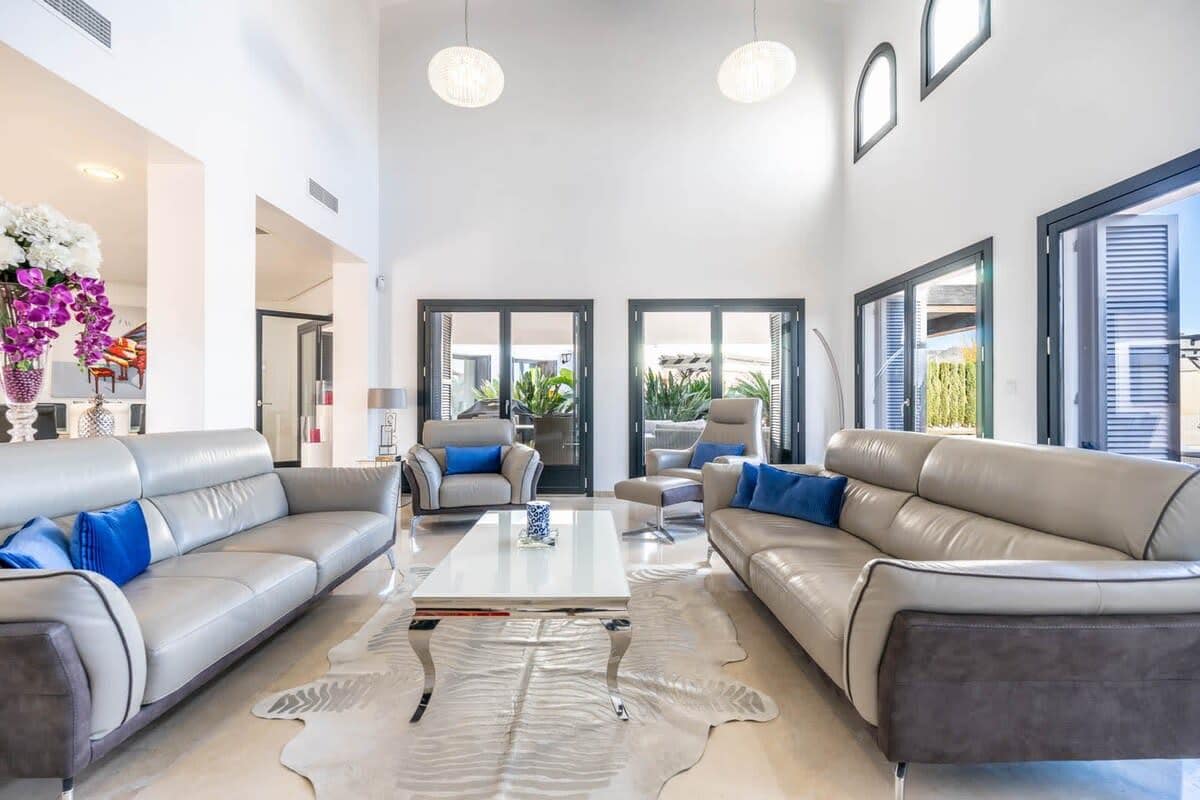 Master bedroom in villa for sale in El Valle Golf Resort