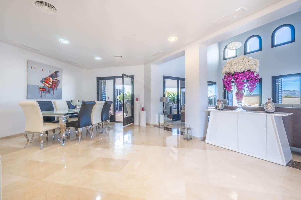 Garden in villa for sale in El Valle Golf Resort