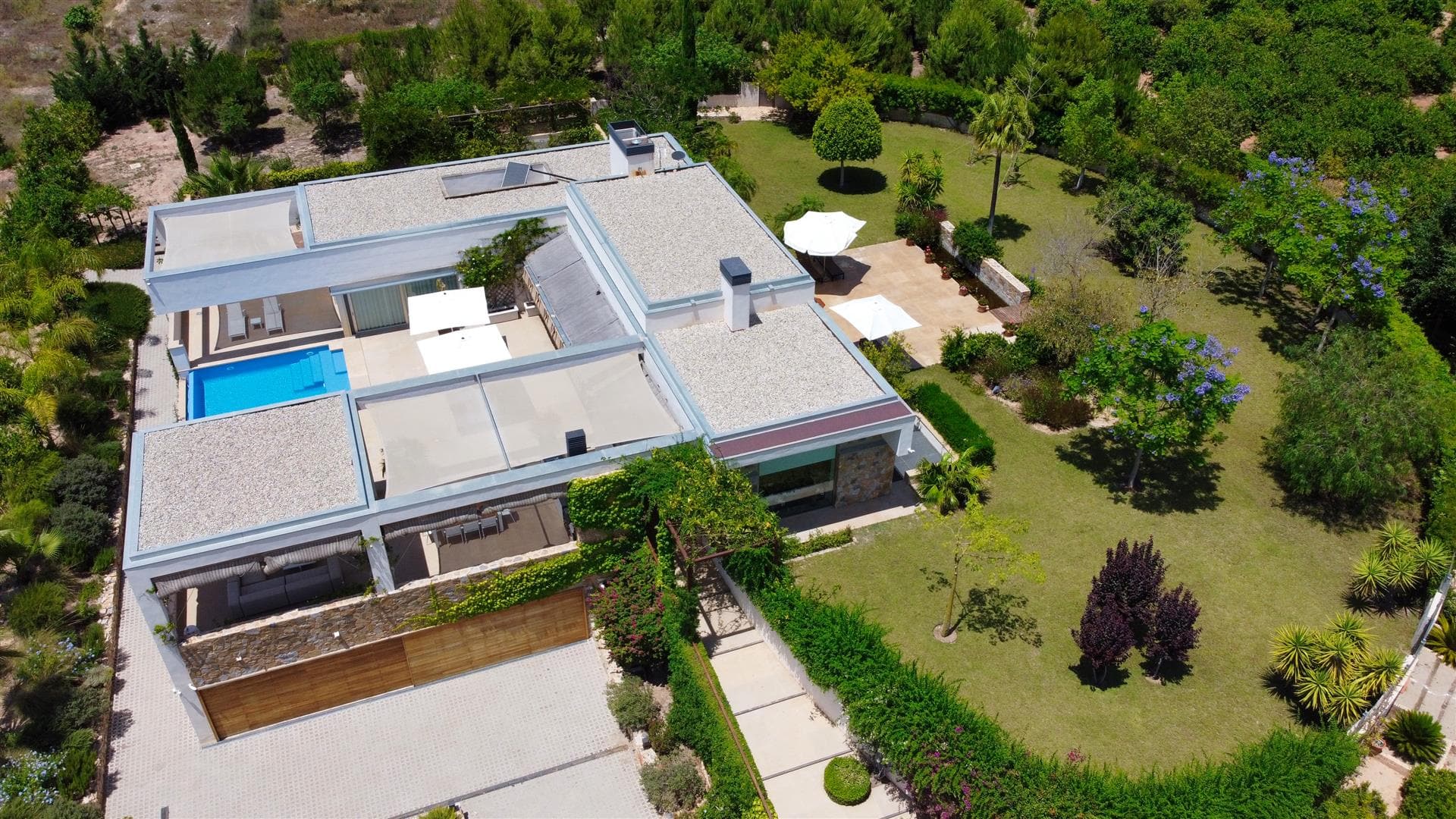 Garden in villa for sale in Murcia