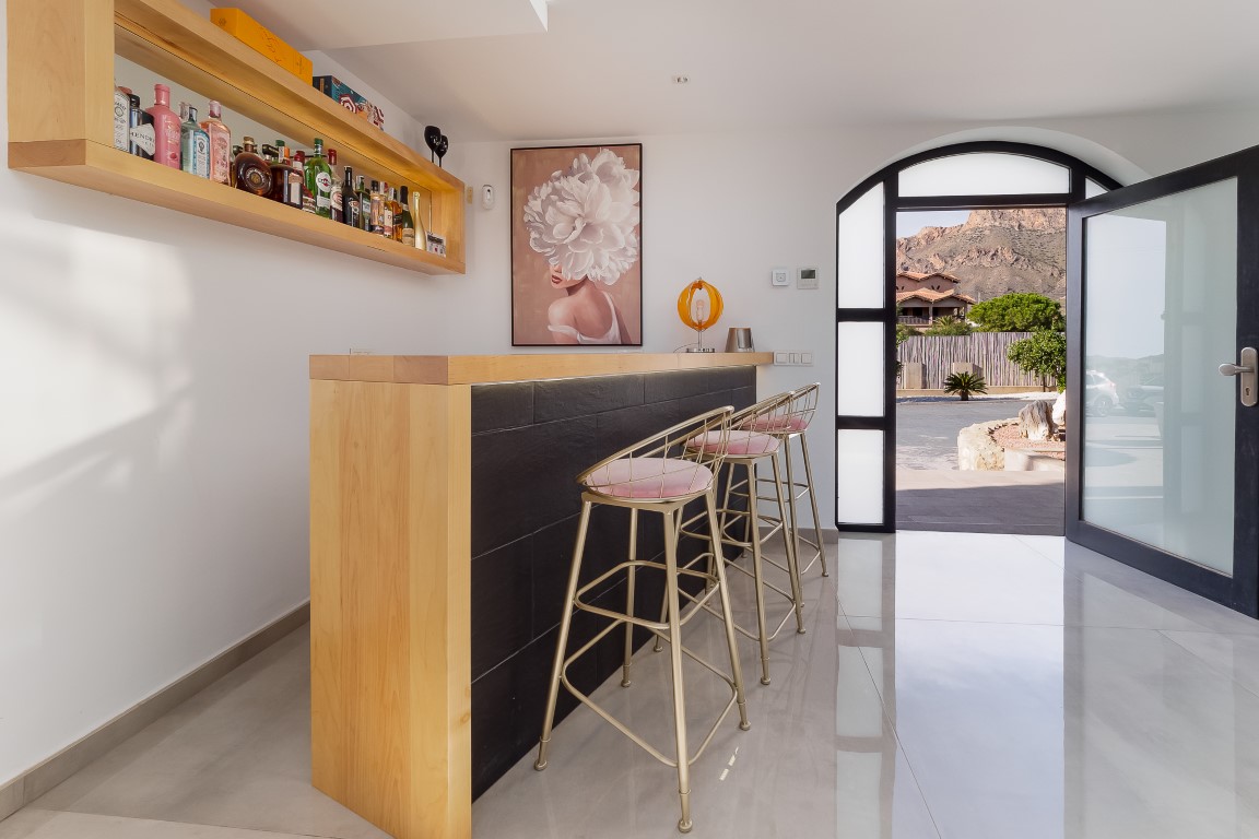 Master bedroom in villa for sale in Pulpi