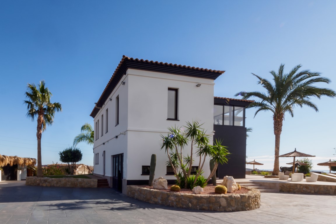 Terrace in villa for sale in Pulpi