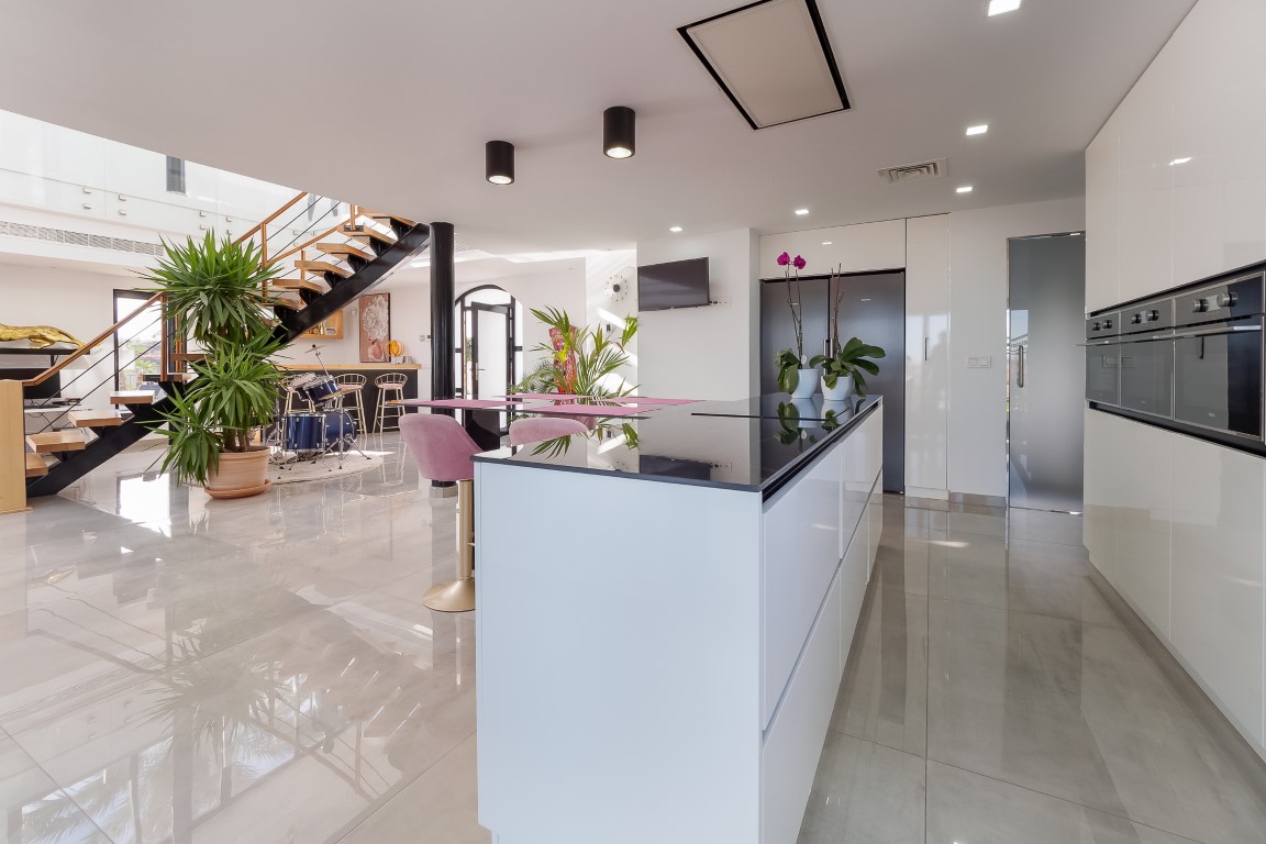 Dining area in villa for sale in Pulpi