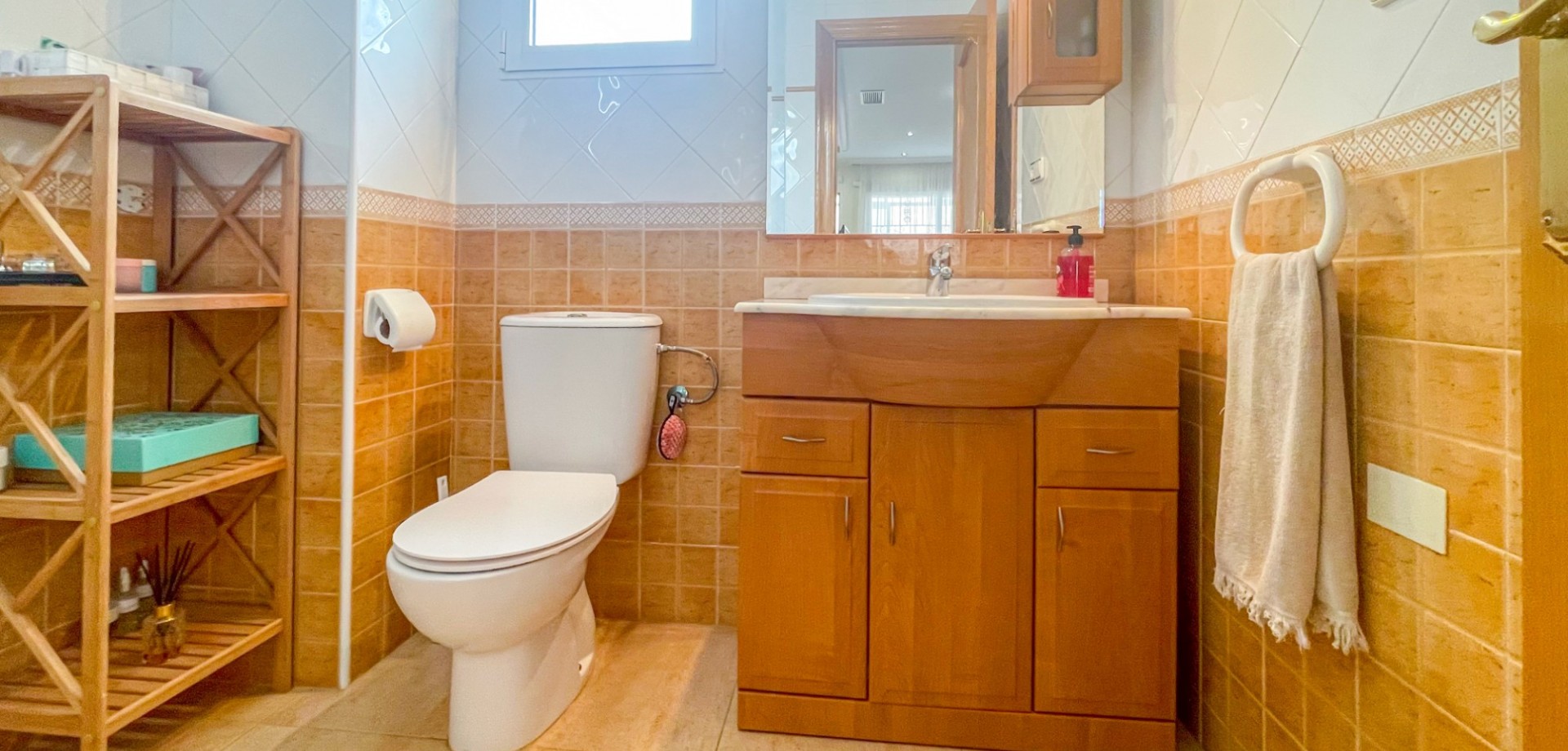 Dining area in terraced for sale in Orihuela Costa