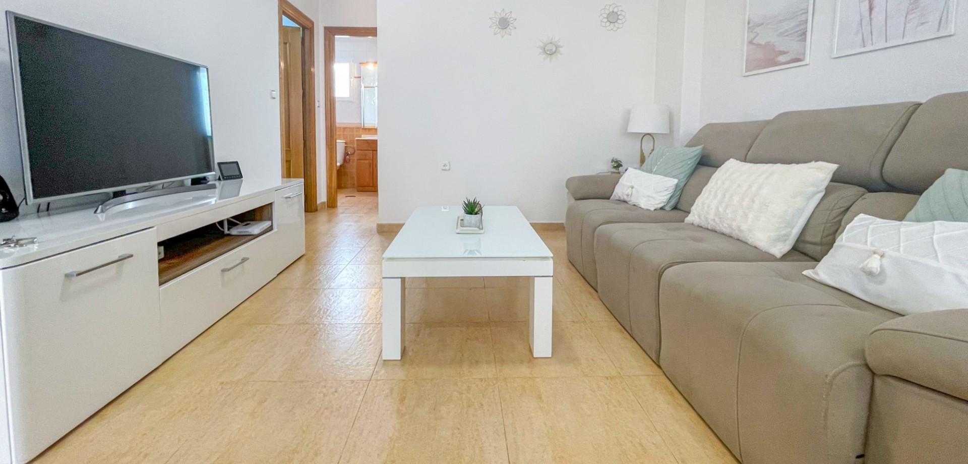 Dining area in terraced for sale in Orihuela Costa