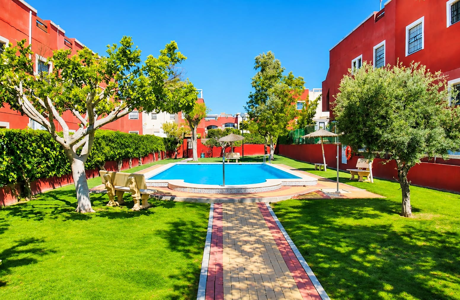 Bathroom in penthouse for sale in Orihuela