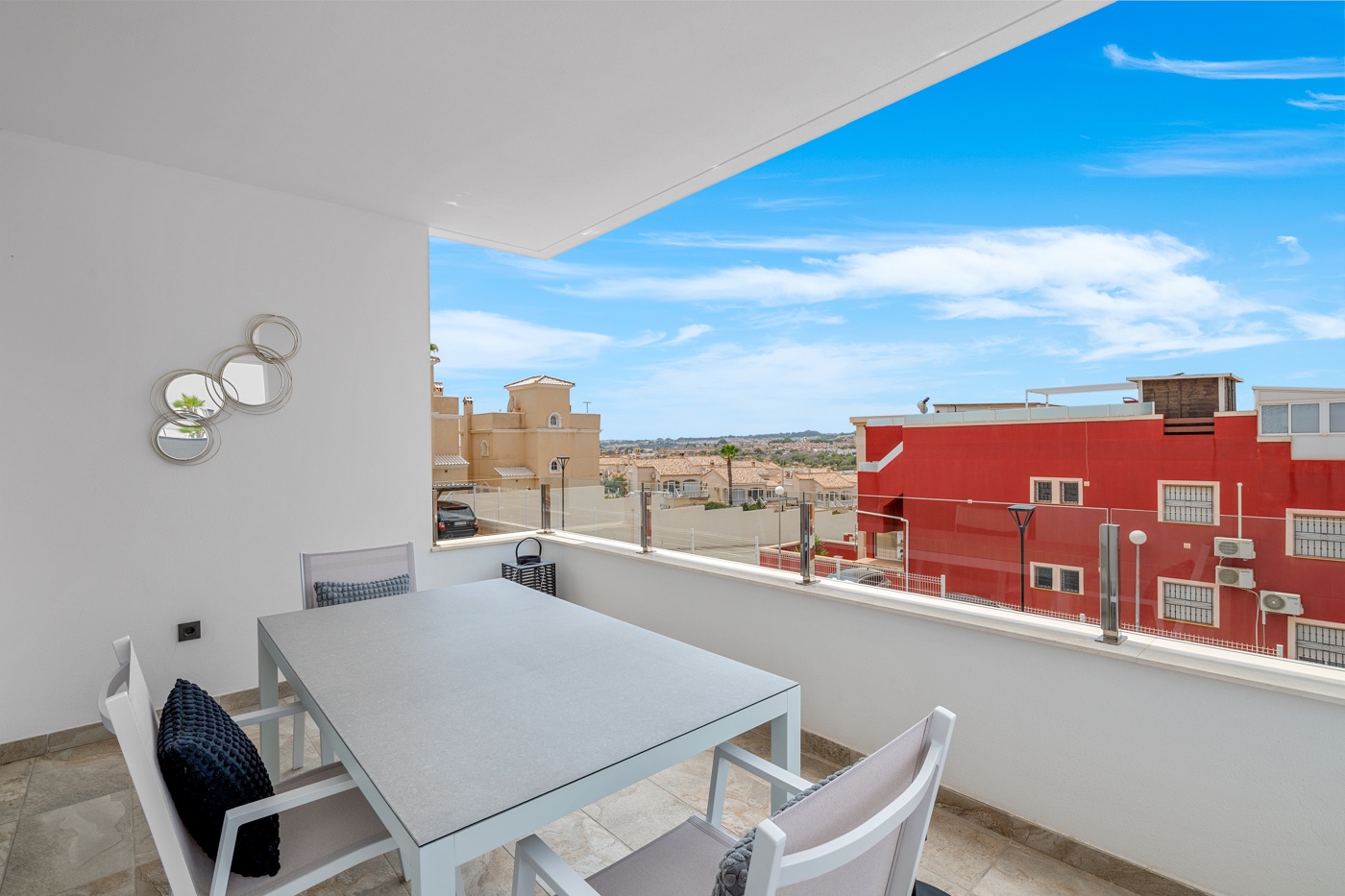 Kitchen in apartment for sale in Orihuela
