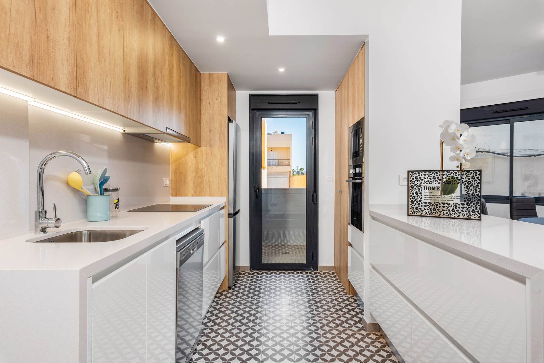 Bedroom in apartment for sale in Bigastro