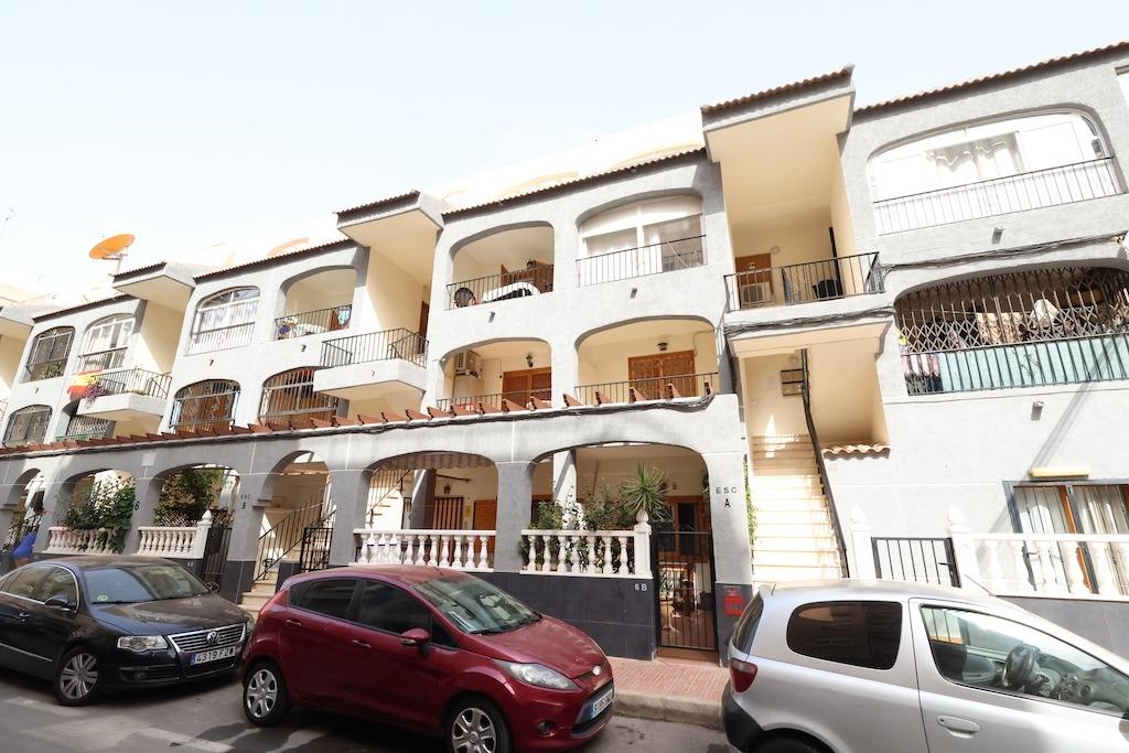 Bathroom in bungalow for sale in Torrevieja