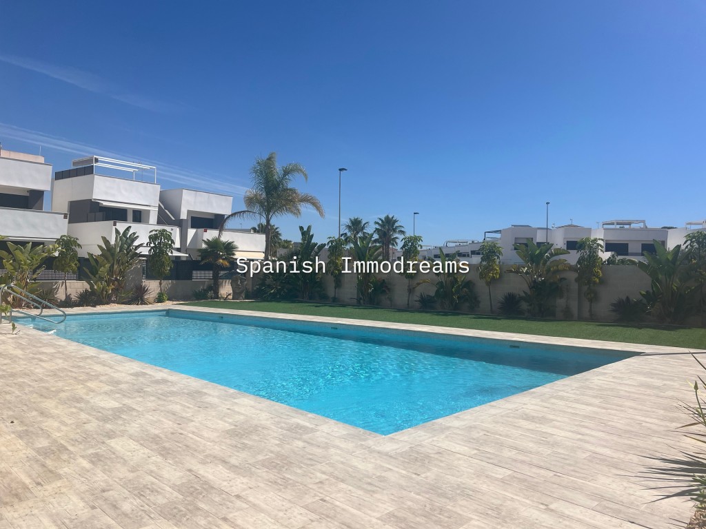 Garden in apartment for sale in Santiago de la Ribera