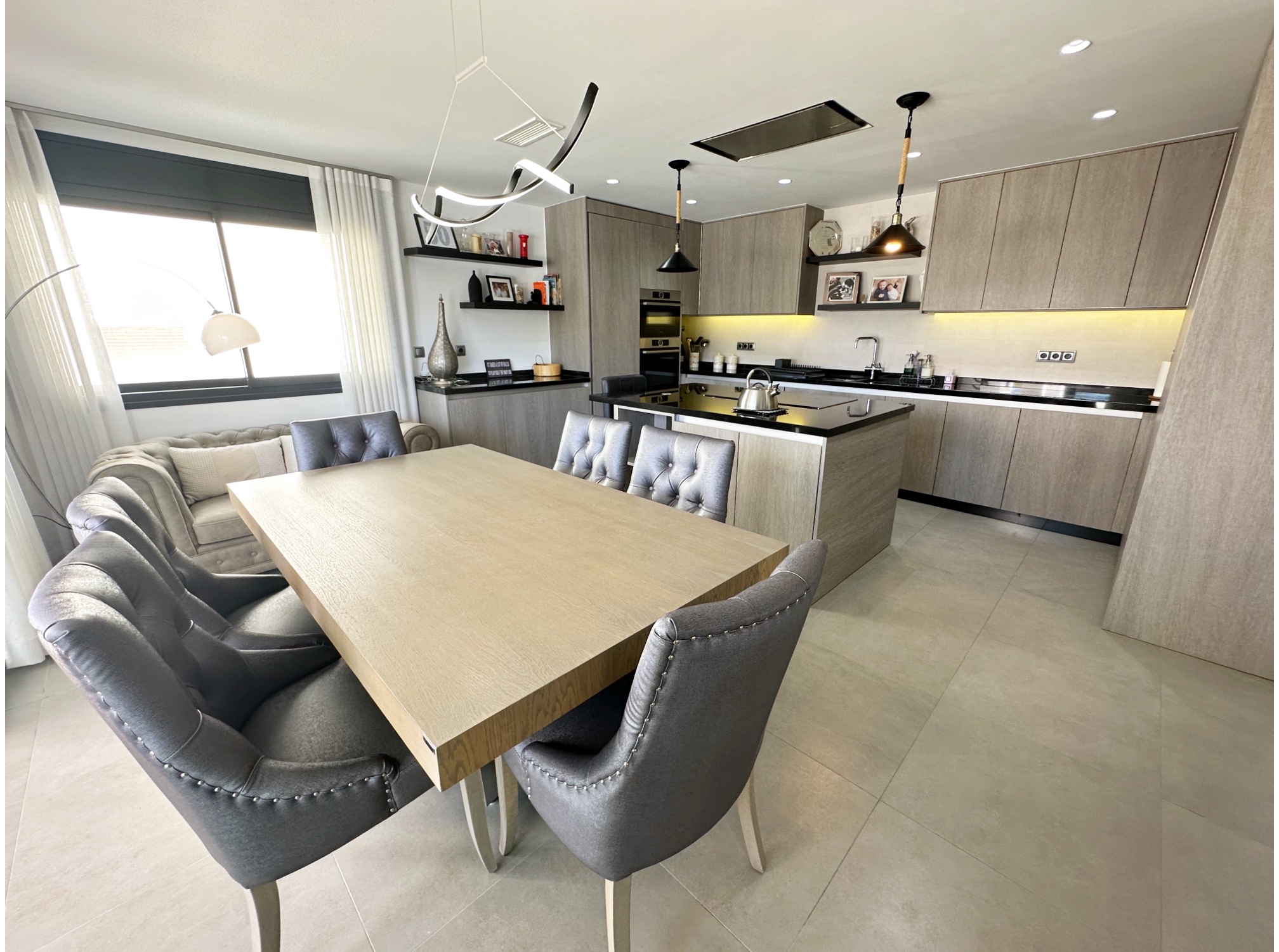 Bedroom in villa for sale in Mar Menor Golf Resort