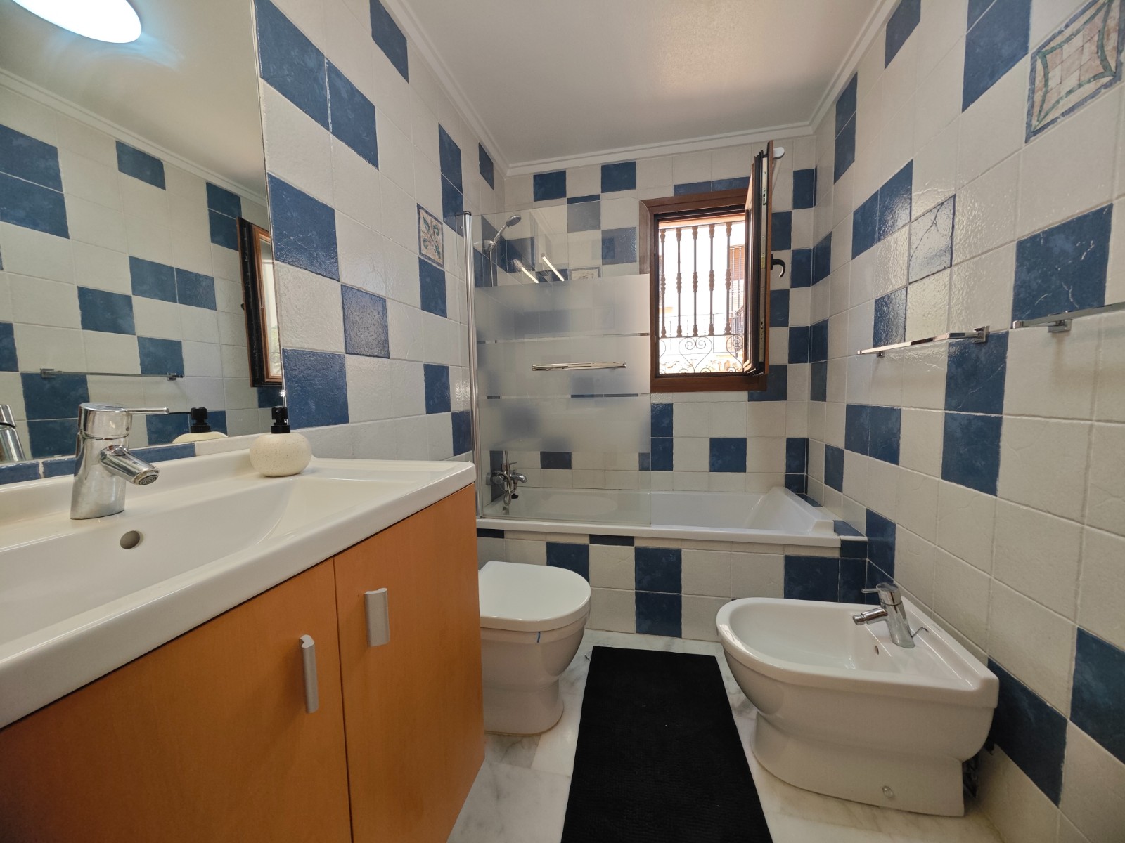 Kitchen in apartment for sale in Algorfa