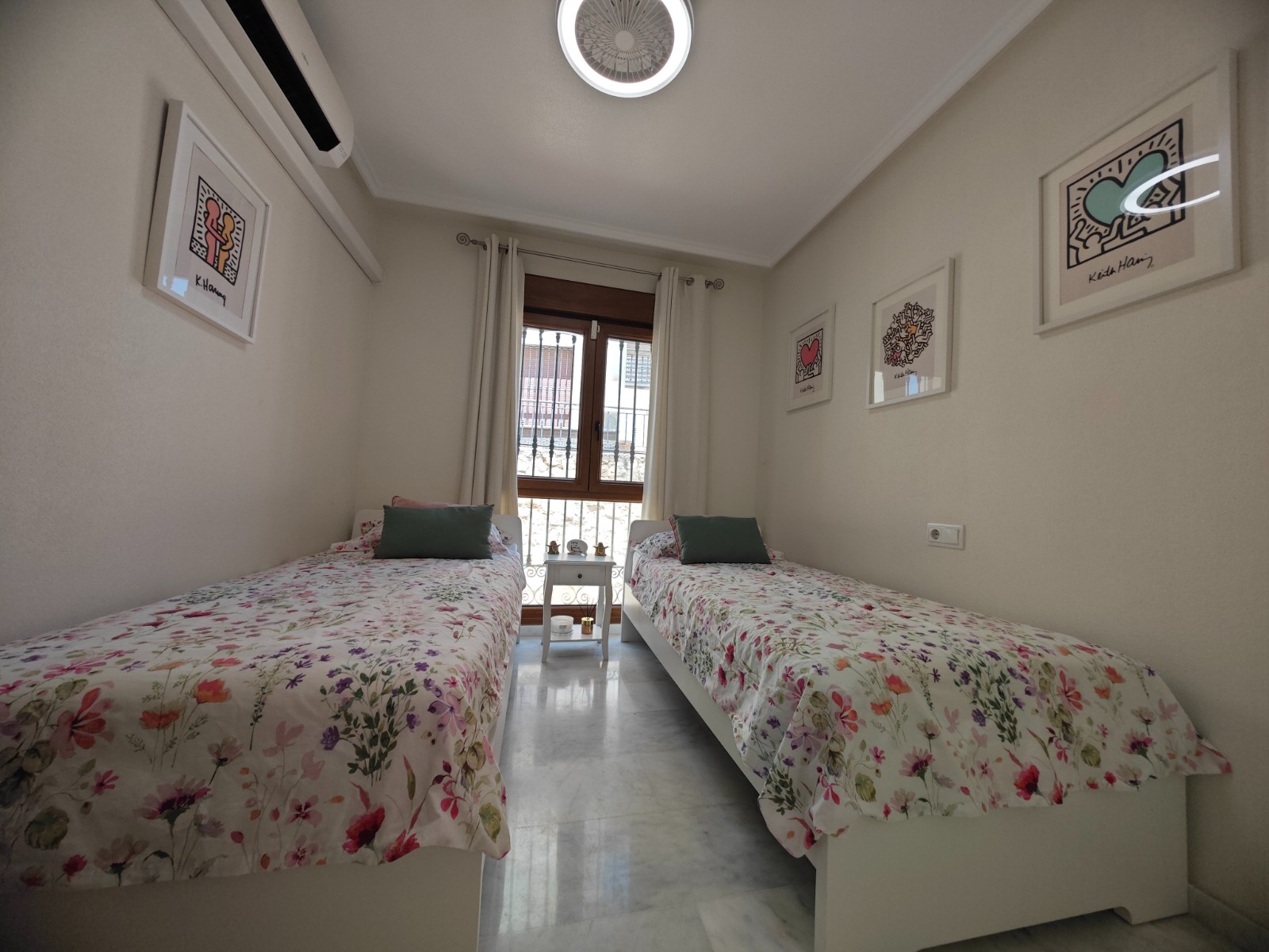 Bathroom in apartment for sale in Algorfa