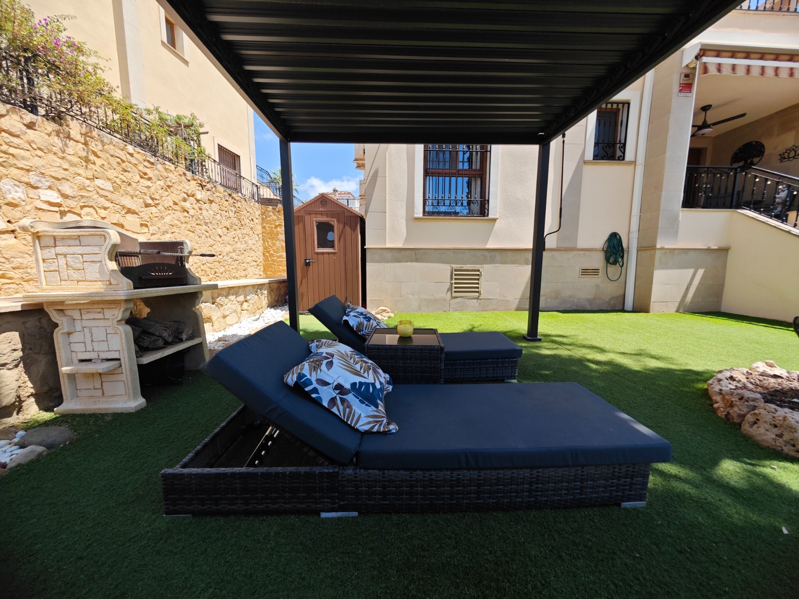 Garden in apartment for sale in Algorfa