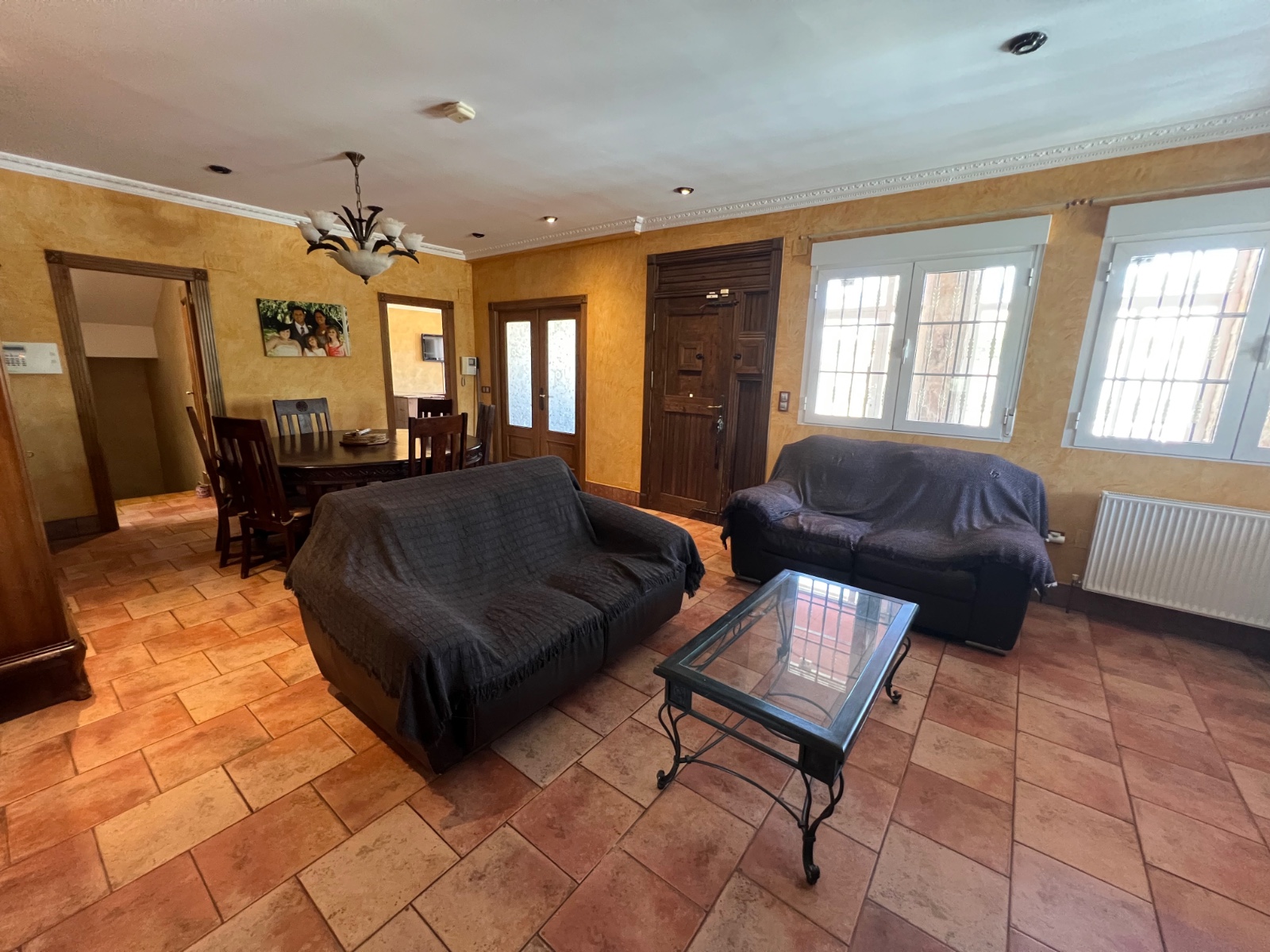 Master bedroom in villa for sale in San Fulgencio