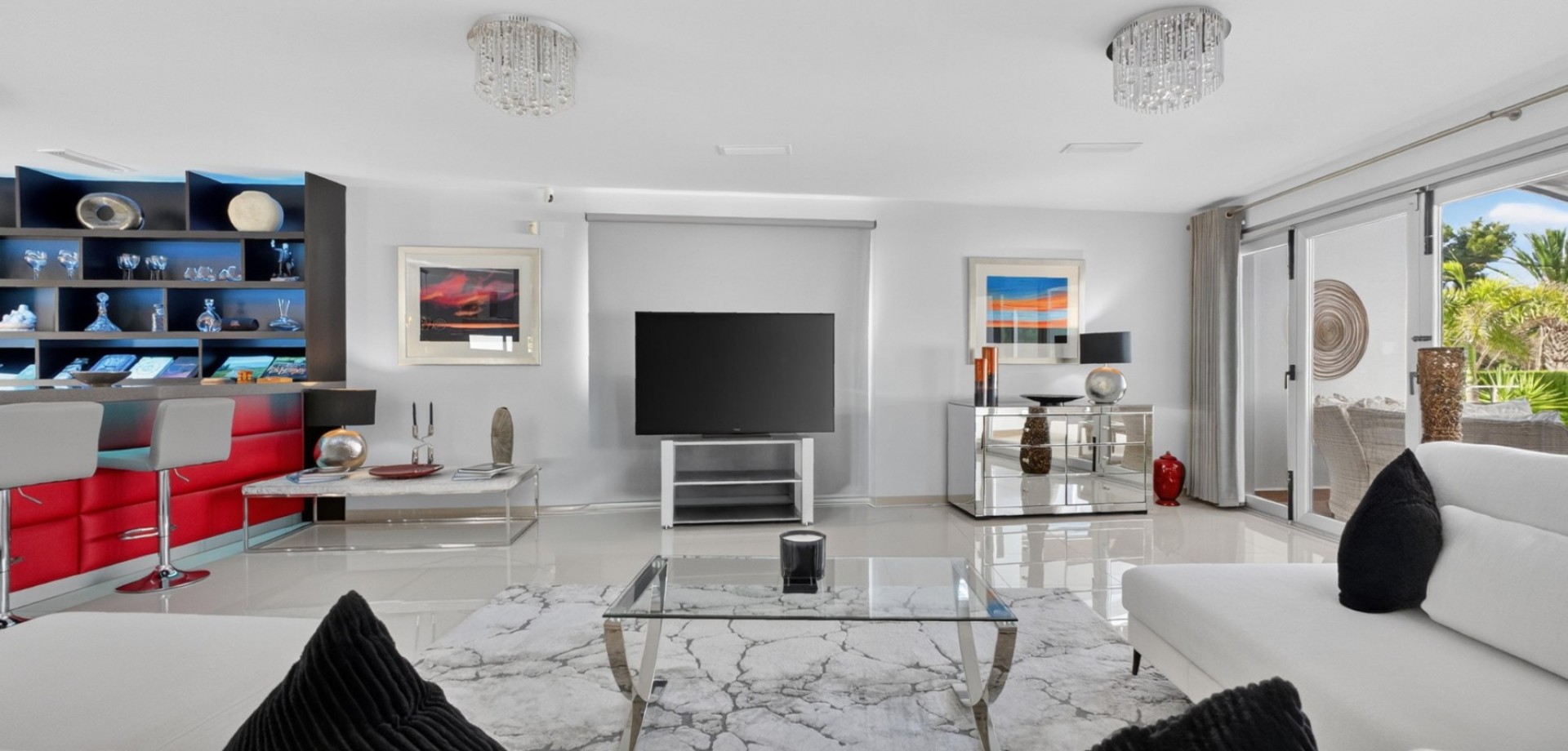 Living room in villa for sale in Pinar de Campoverde