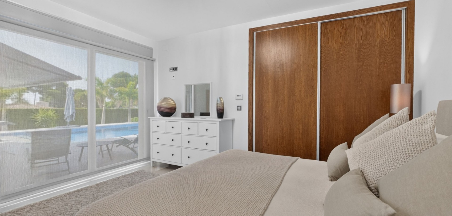 Pool area in villa for sale in Pinar de Campoverde