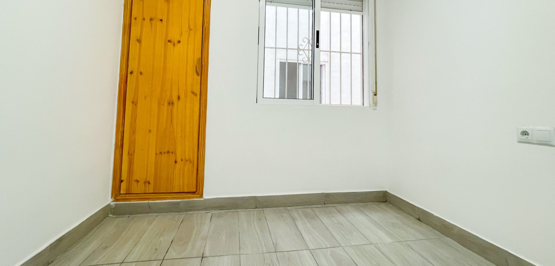 Dining area in apartment for sale in Torrevieja