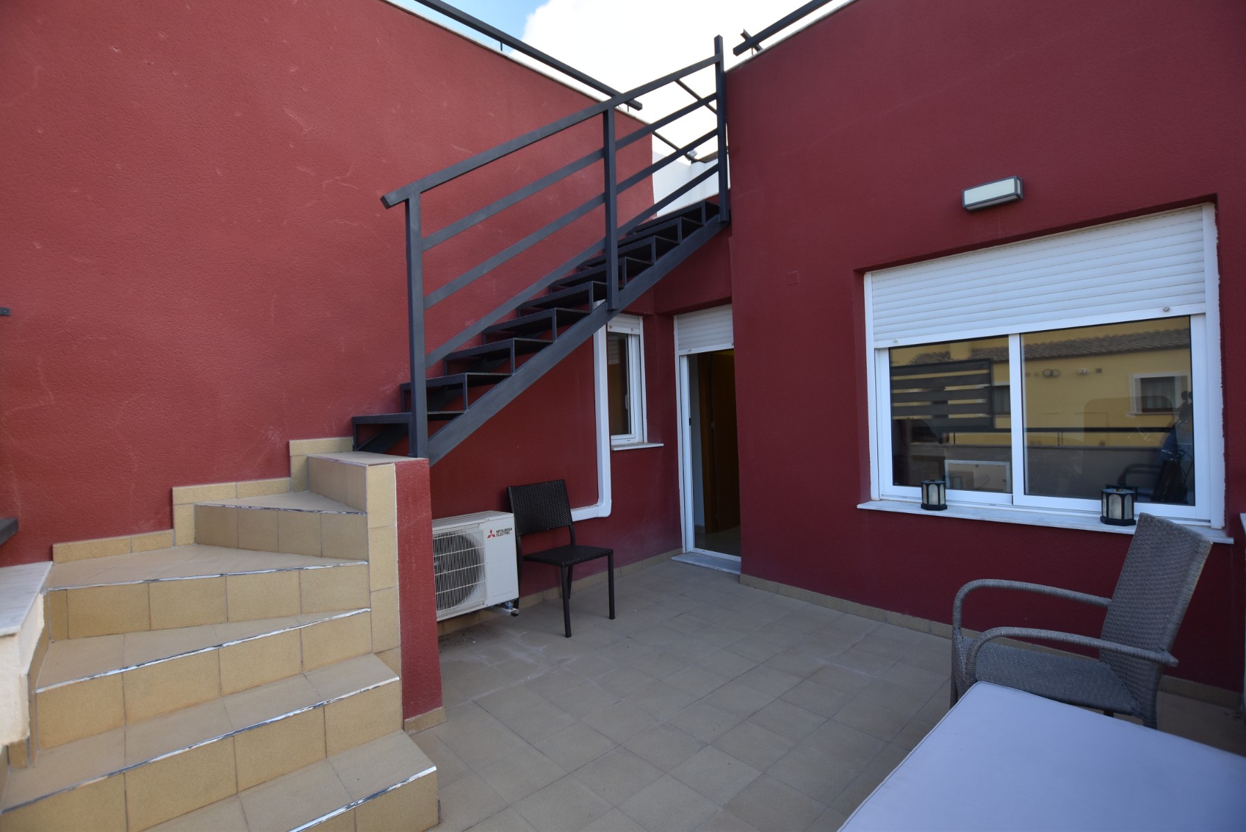 Living room in villa for sale in Algorfa