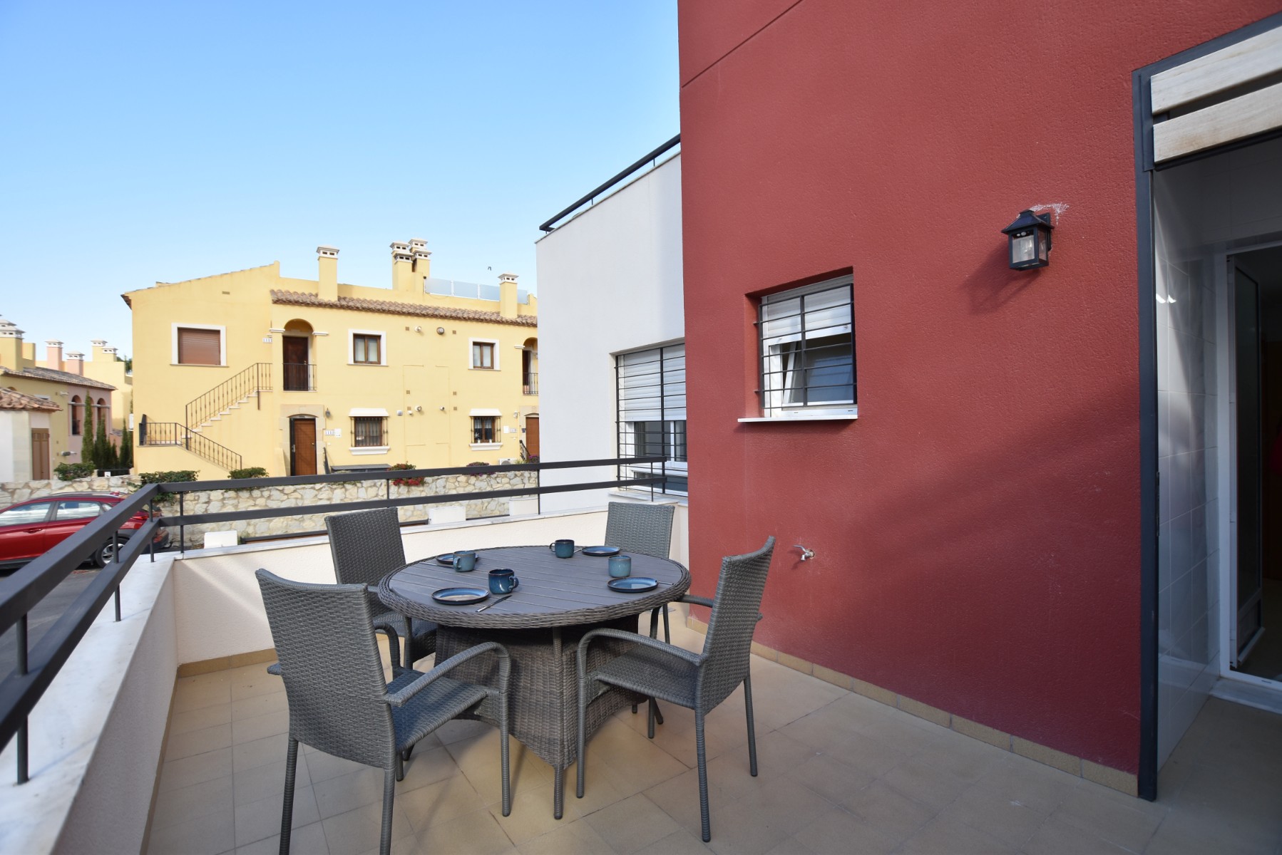 Master bedroom in villa for sale in Algorfa