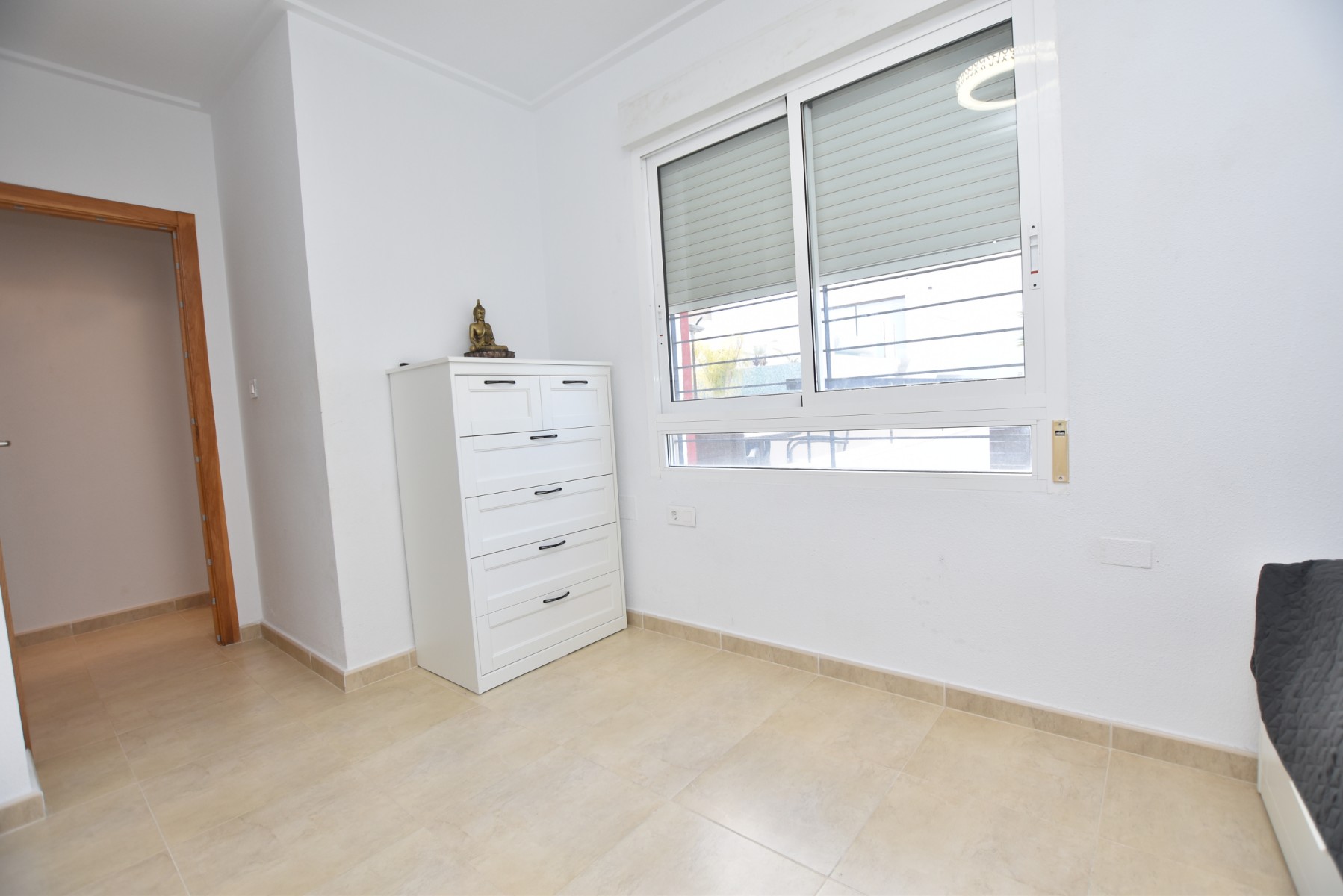Pool area in villa for sale in Algorfa