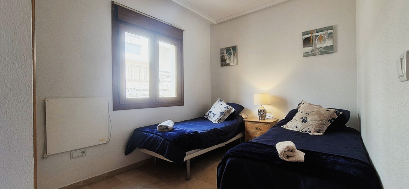 Bathroom in penthouse for sale in Las Ramblas Golf