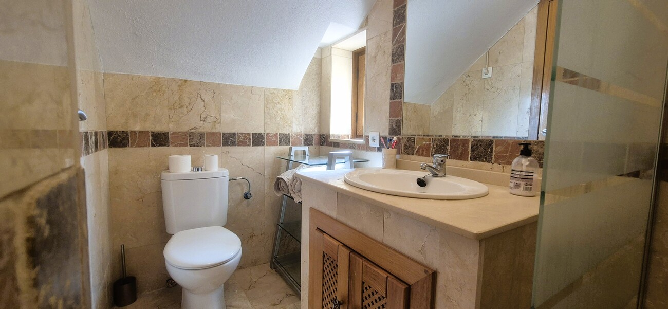Bedroom in penthouse for sale in Las Ramblas Golf