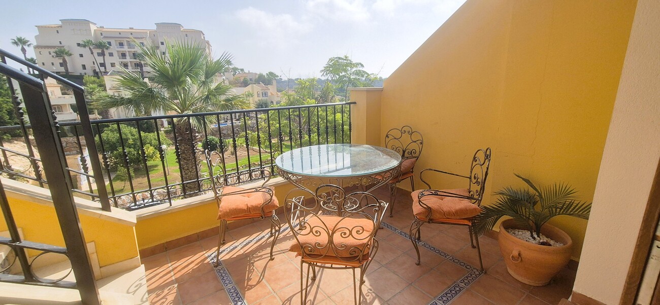 Kitchen in penthouse for sale in Las Ramblas Golf