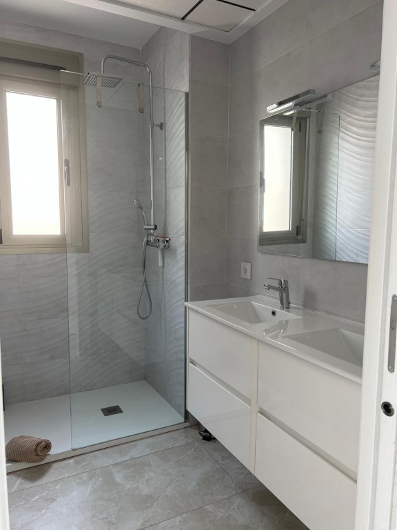 Bedroom in villa for sale in San Miguel de Salinas