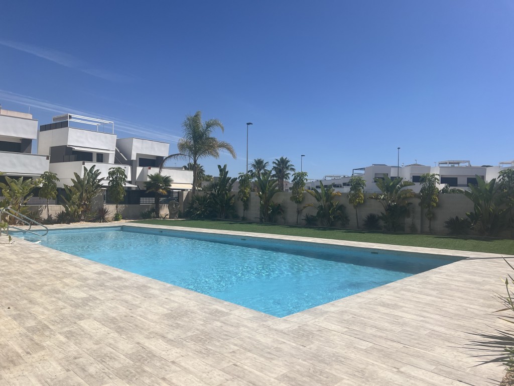 Garden in apartment for sale in Santiago de la Ribera