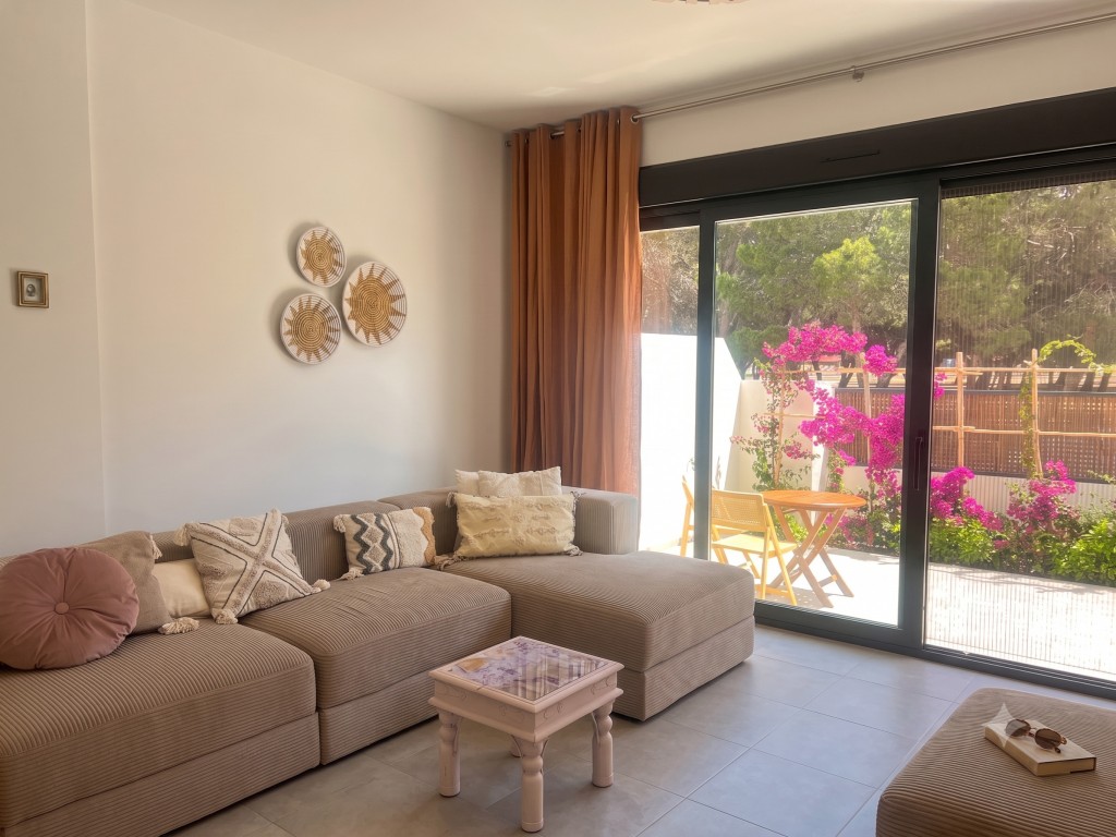 Exkluzivní jednopodlažní apartmán v Ibiza stylu – blízko pláže v Santiago de la Ribera
