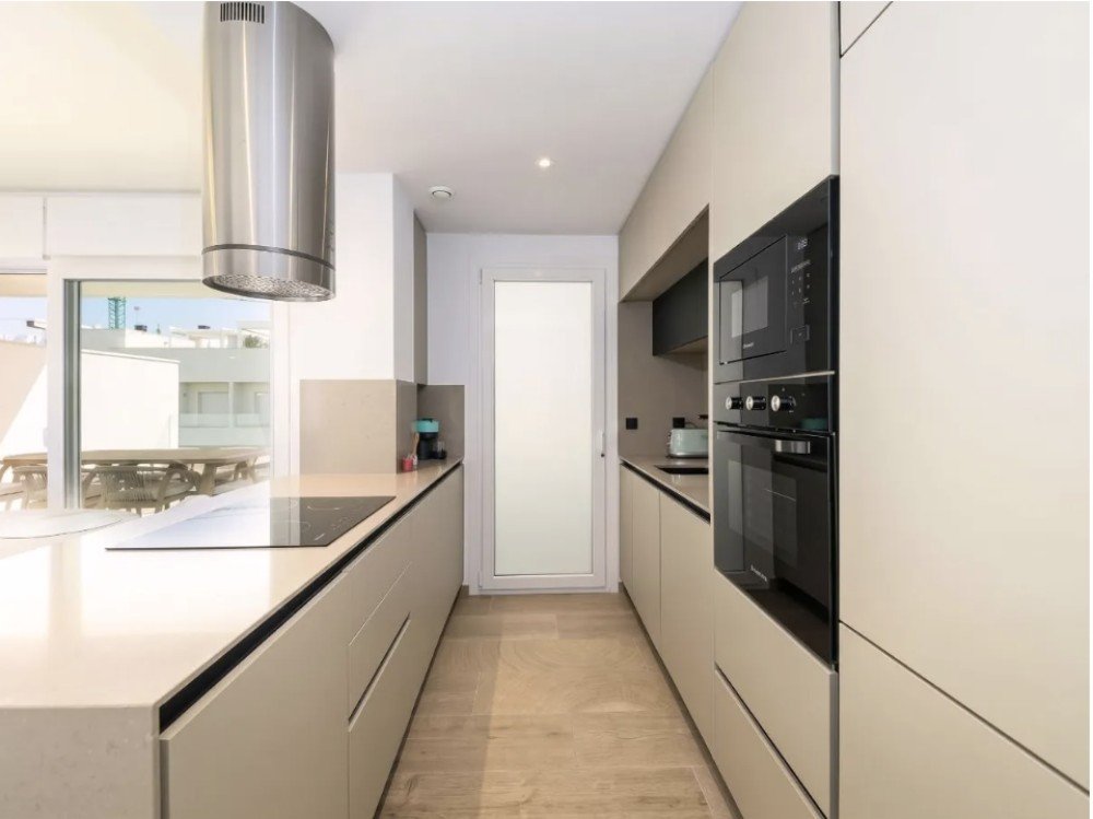 Master bedroom in apartment for sale in Algorfa