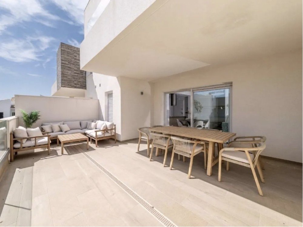Bathroom in apartment for sale in Algorfa