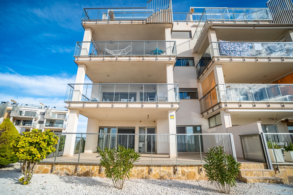 Bathroom in apartment for sale in Orihuela Costa