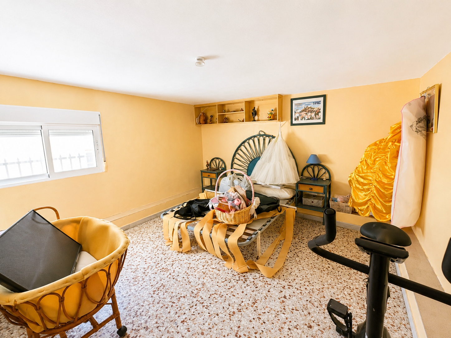 Living room in villa for sale in Torrevieja
