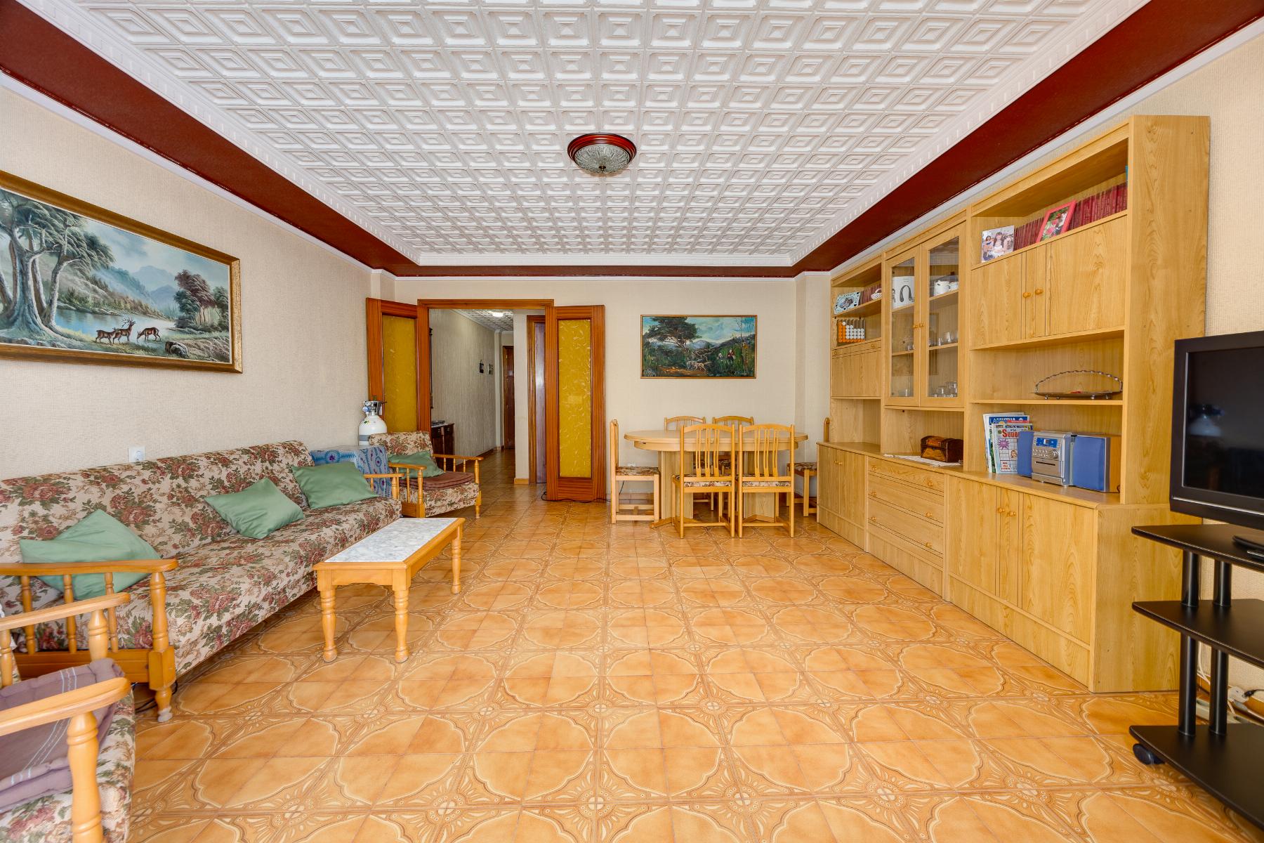 Beachfront Apartment in Torrevieja with Sea Views