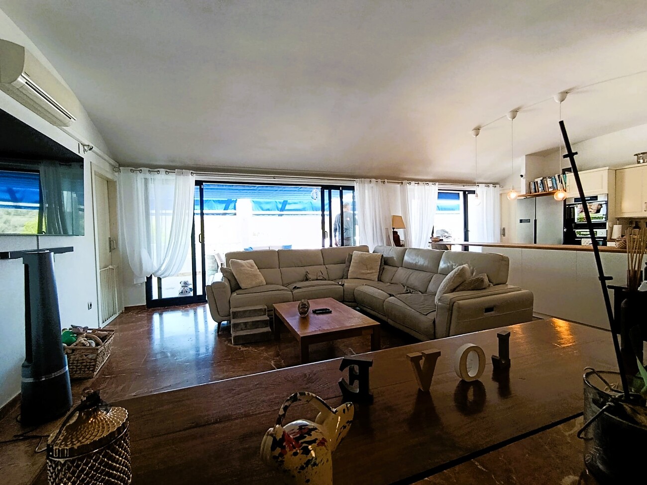 Master bedroom in apartment for sale in Las Ramblas Golf