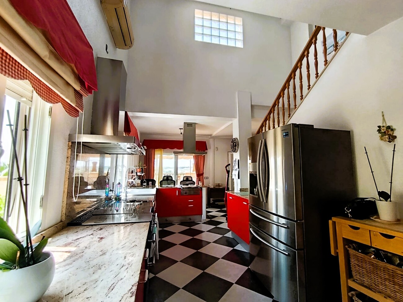Pool area in villa for sale in Las Ramblas Golf