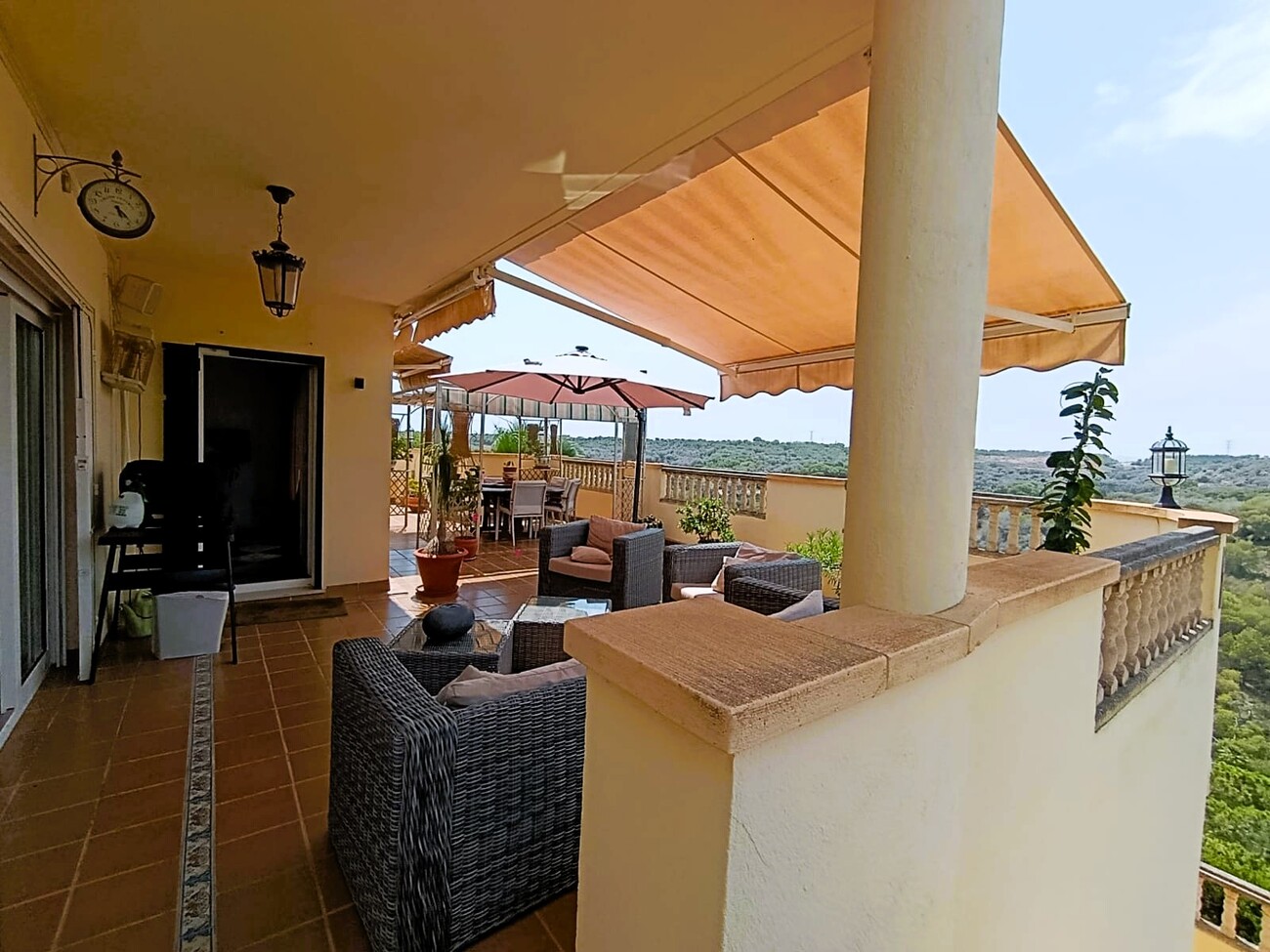 Garden in villa for sale in Las Ramblas Golf
