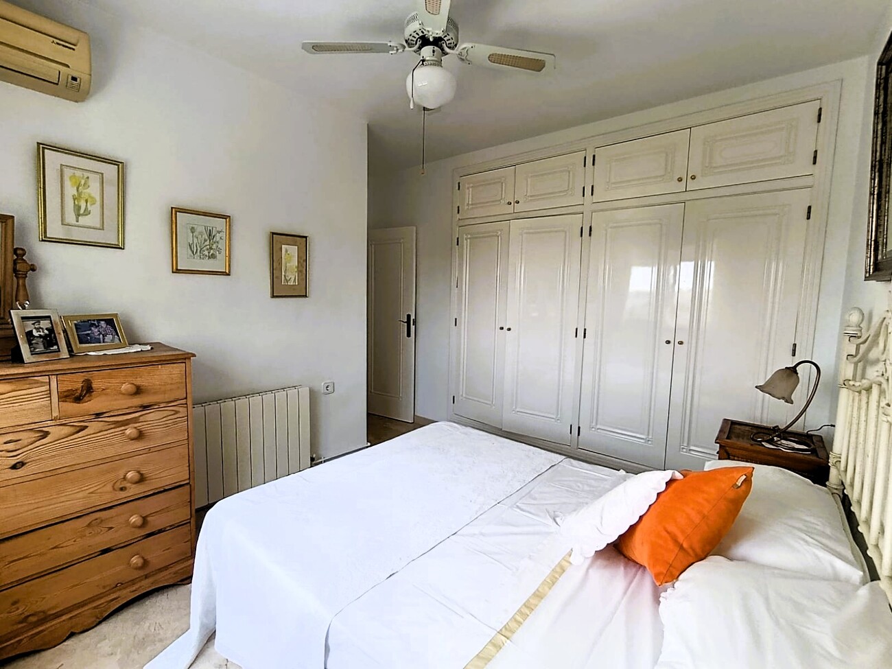 Bathroom in villa for sale in Las Ramblas Golf